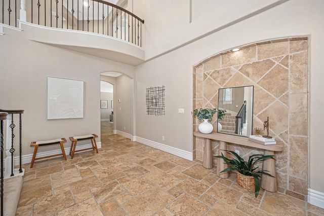 2110 Blackheath Ln, Roseville, CA 95678