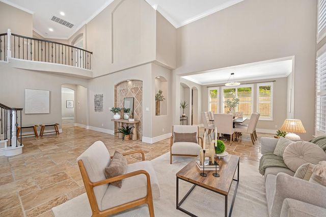 2110 Blackheath Ln, Roseville, CA 95678