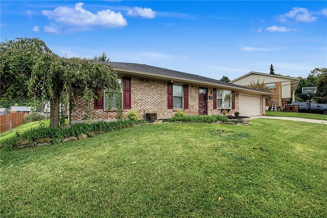 6230 7 Pines Drive, West Carrollton, OH 45449