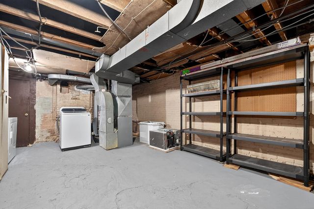 39 WILLOW ST, Bayonne, NJ 07002