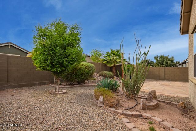 41335 W ALMIRA Drive, Maricopa, AZ 85138