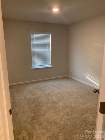 446 Sagecroft Lane, Indian Trail, NC 28079