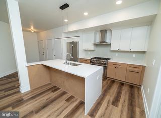 19 LINCOLN COURT #103, Princeton, NJ 08540