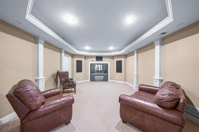 21206 W 82nd Street, Lenexa, KS 66220