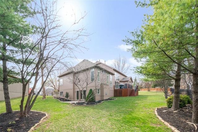 21206 W 82nd Street, Lenexa, KS 66220