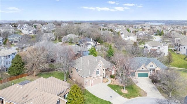 21206 W 82nd Street, Lenexa, KS 66220