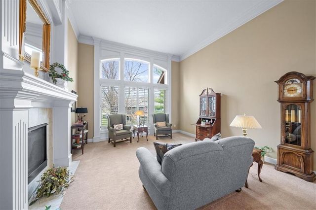 21206 W 82nd Street, Lenexa, KS 66220