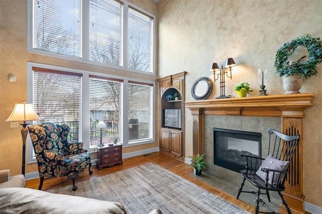 21206 W 82nd Street, Lenexa, KS 66220