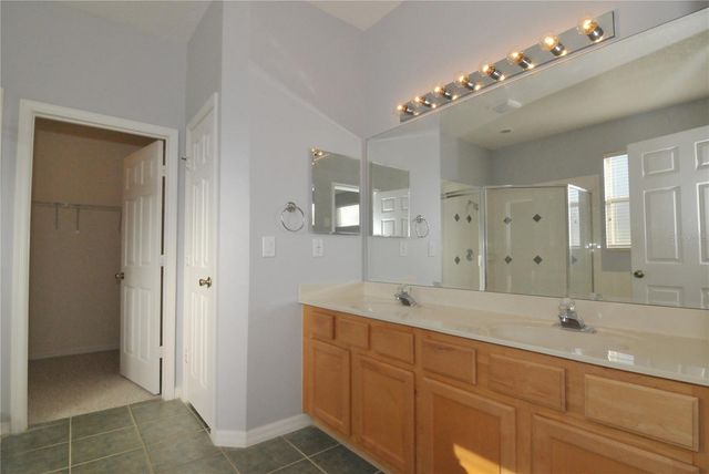 5373 RED LEAF COURT, Oviedo, FL 32765