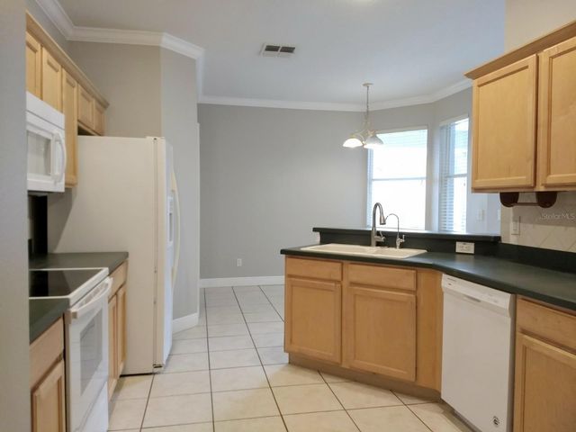5373 RED LEAF COURT, Oviedo, FL 32765