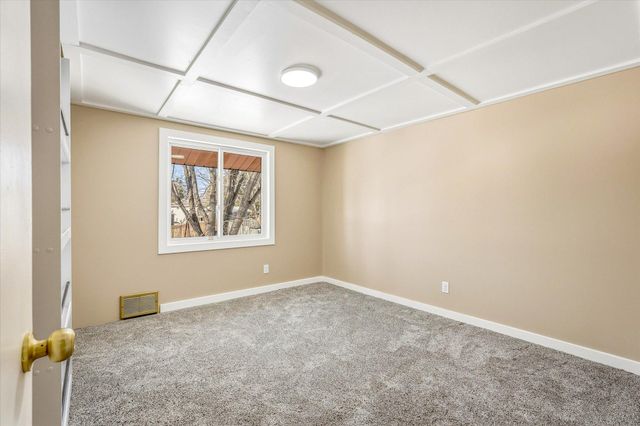 8200 Foothill Road S, Cottage Grove, MN 55016