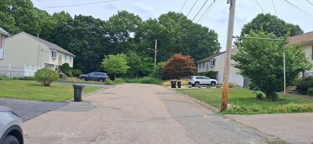 54 Carter St, Brockton, MA 02302