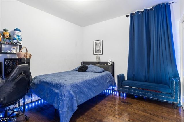 1071 North Ave, Elizabeth City, NJ 07201
