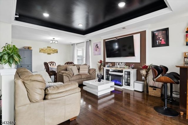 1071 North Ave, Elizabeth City, NJ 07201