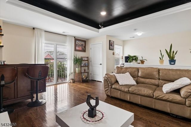 1071 North Ave, Elizabeth City, NJ 07201