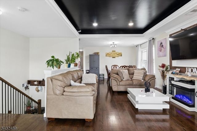 1071 North Ave, Elizabeth City, NJ 07201