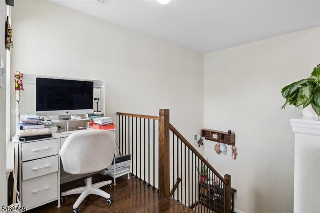 1071 North Ave, Elizabeth City, NJ 07201
