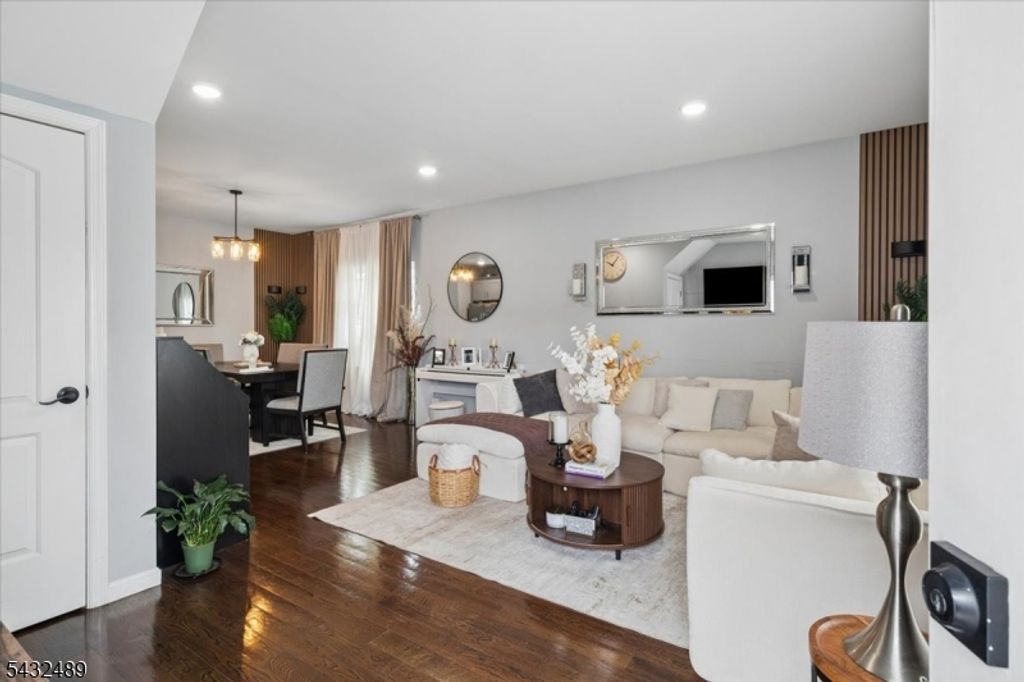 1071 North Ave, Elizabeth City, NJ 07201 — photo 2