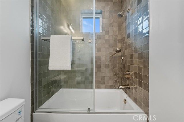 2904 Palm Avenue, Manhattan Beach, CA 90266