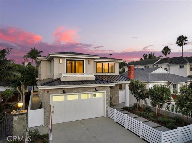 2904 Palm Avenue, Manhattan Beach, CA 90266