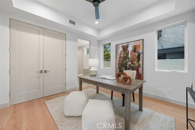 2904 Palm Avenue, Manhattan Beach, CA 90266