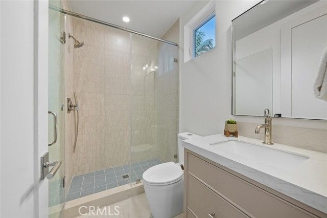 2904 Palm Avenue, Manhattan Beach, CA 90266