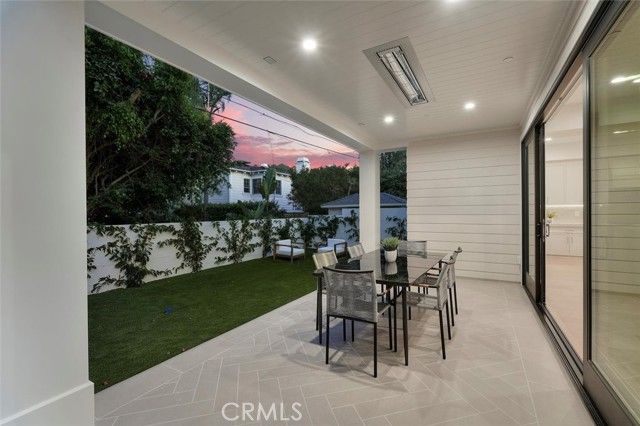 2904 Palm Avenue, Manhattan Beach, CA 90266