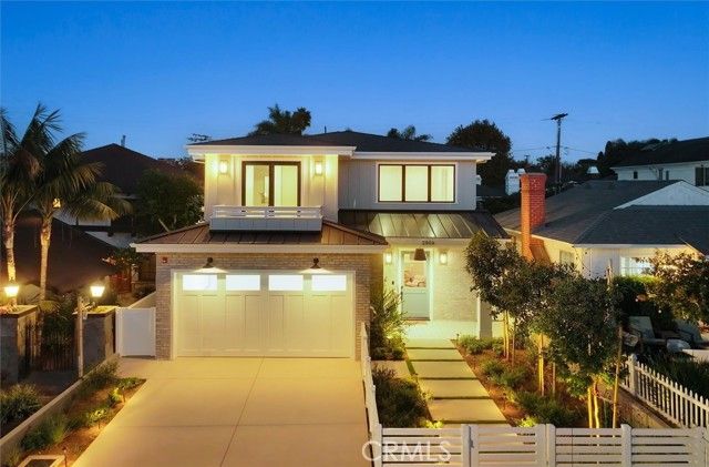 2904 Palm Avenue, Manhattan Beach, CA 90266