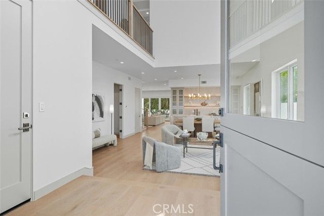 2904 Palm Avenue, Manhattan Beach, CA 90266