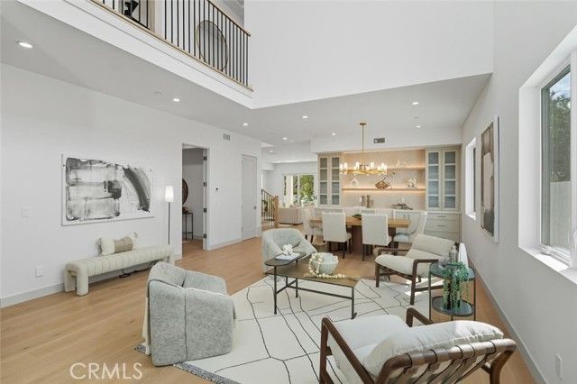 2904 Palm Avenue, Manhattan Beach, CA 90266