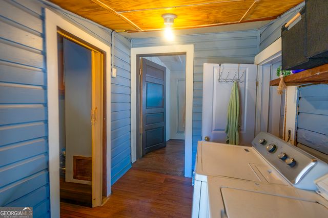 44 Clairmont Avenue, Elberton, GA 30635