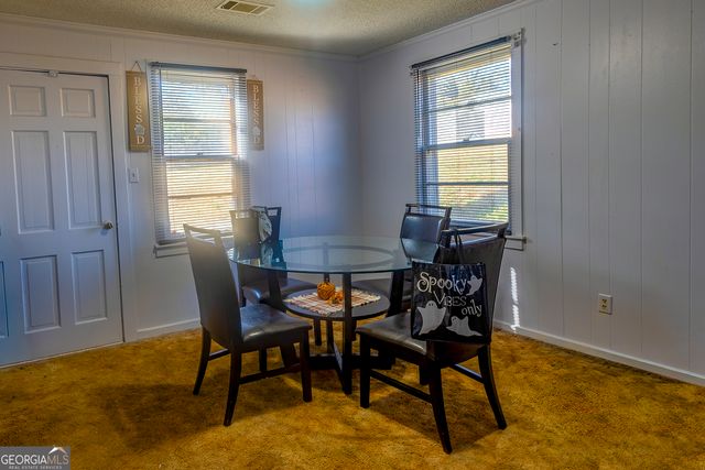 44 Clairmont Avenue, Elberton, GA 30635