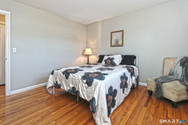 53 Pheasant Road, West Haven, CT 06516