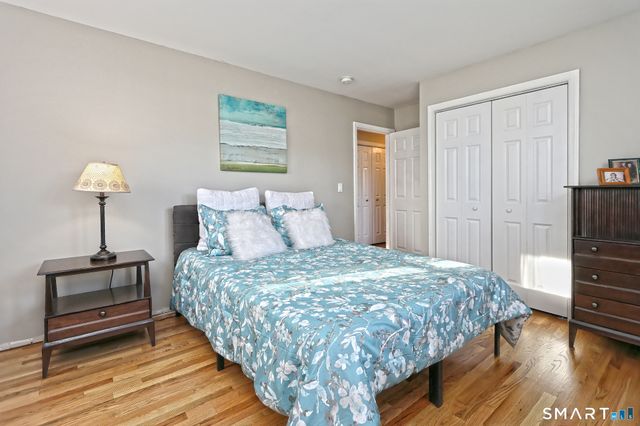 53 Pheasant Road, West Haven, CT 06516