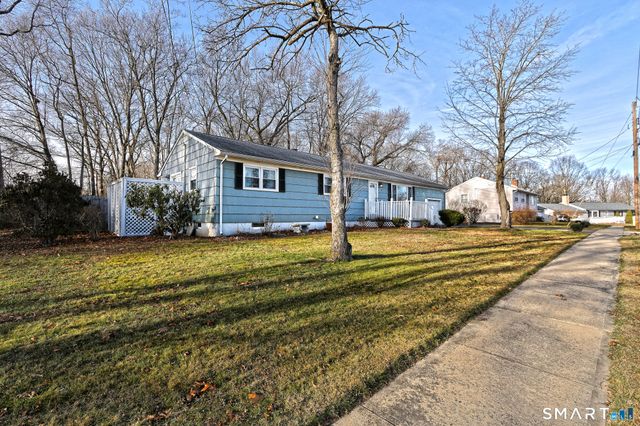53 Pheasant Road, West Haven, CT 06516