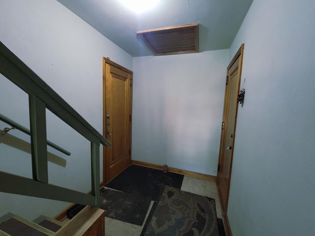 4255 Thomas Avenue N, Minneapolis, MN 55412