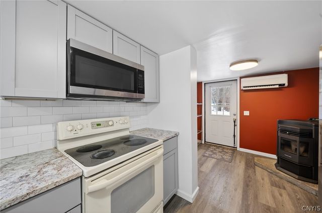 1990 County Route 2, Orwell, NY 13426