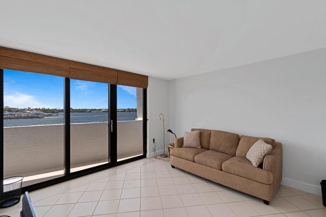 1200 S Flagler Drive 401, West Palm Beach, FL 33401