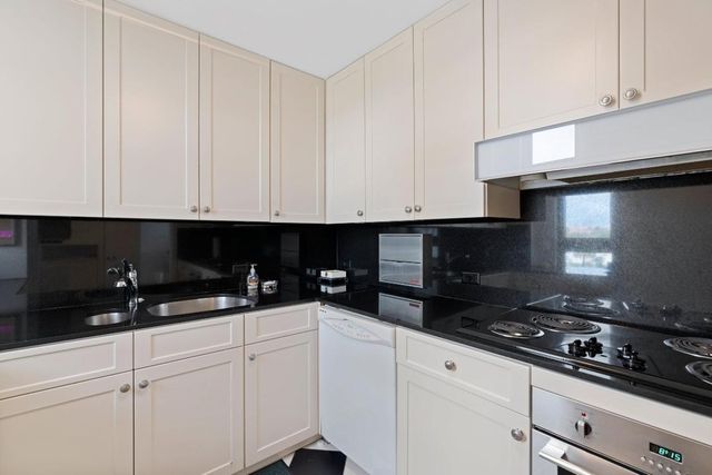 1200 S Flagler Drive 401, West Palm Beach, FL 33401