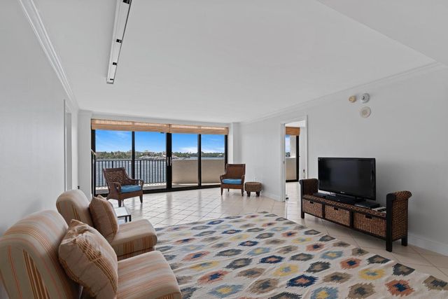 1200 S Flagler Drive 401, West Palm Beach, FL 33401