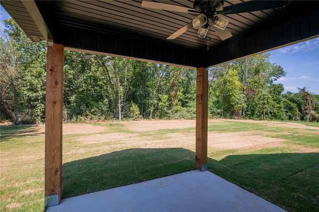 1 Nairn Lane, Bella Vista, AR 72715