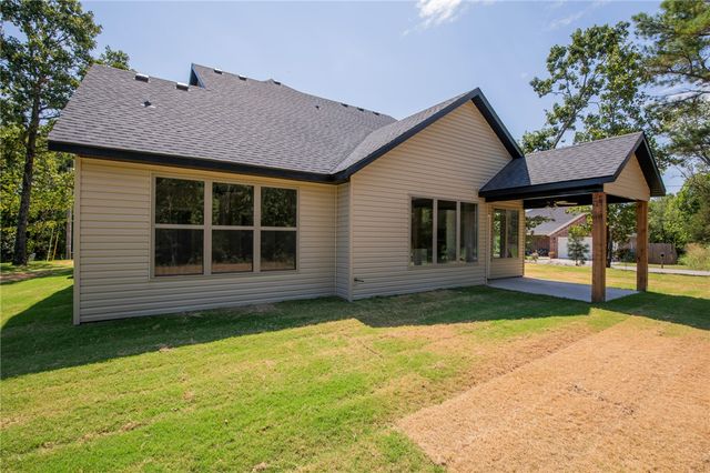 1 Nairn Lane, Bella Vista, AR 72715