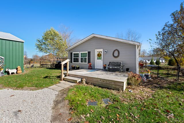 583 Old Moore Lane, Martinsville, IN 46151