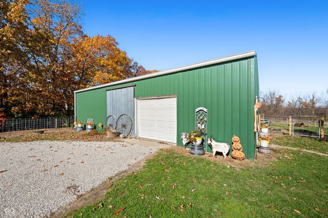 583 Old Moore Lane, Martinsville, IN 46151