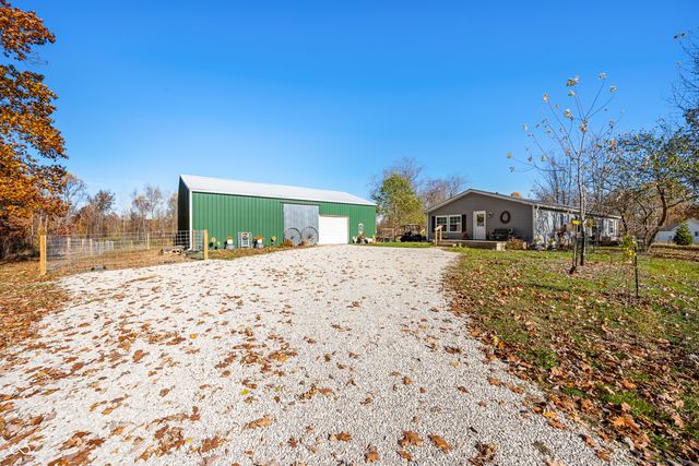 583 Old Moore Lane, Martinsville, IN 46151