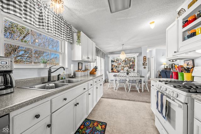 583 Old Moore Lane, Martinsville, IN 46151