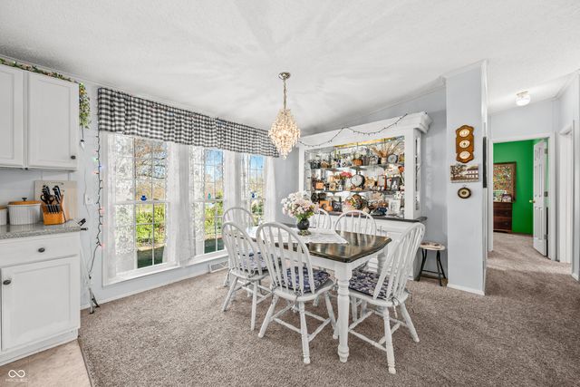 583 Old Moore Lane, Martinsville, IN 46151