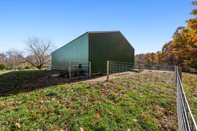 583 Old Moore Lane, Martinsville, IN 46151