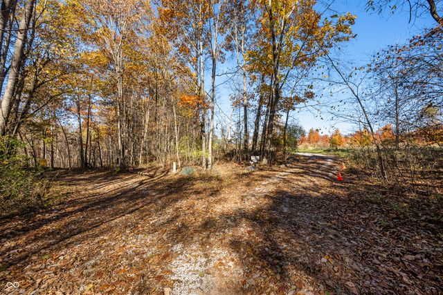 583 Old Moore Lane, Martinsville, IN 46151