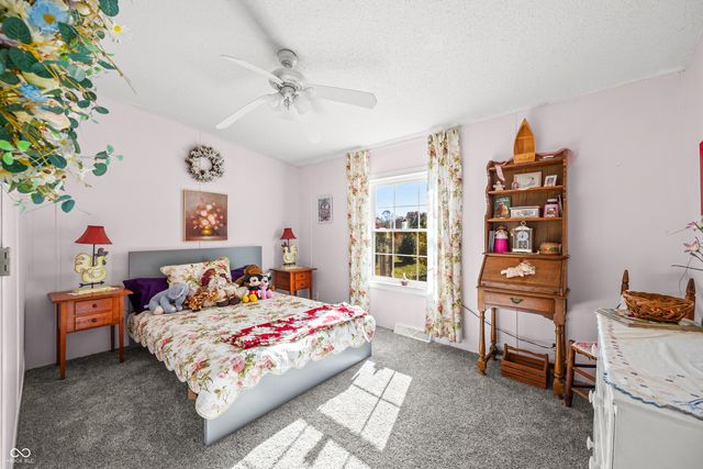 583 Old Moore Lane, Martinsville, IN 46151